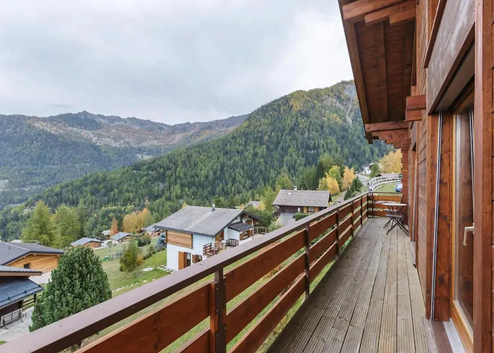 La Taniere - Cozy With Incredible Views And Parking