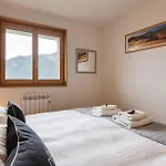 La Taniere - Cozy With Incredible Views And Parking
