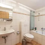 Alpehytte La Taniere - Cozy With Incredible Views And Parking *